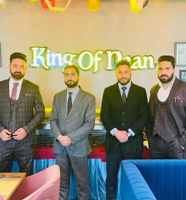 Veg Restaurant – Kake Di Hatti Srinagar
